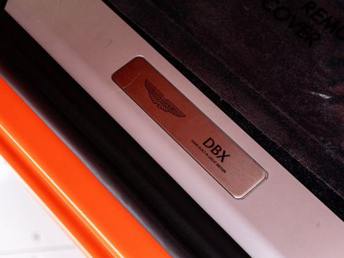 Used 2025 Aston Martin DBX 707 image 13