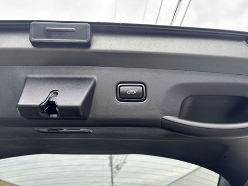 Used 2025 Hyundai Tucson Blue image 21