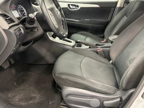 Used 2014 Nissan Sentra SR w/ SR Driver Package image 13