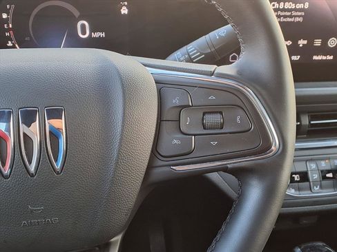 Used 2024 Buick Envista Preferred w/ Convenience I Package image 19