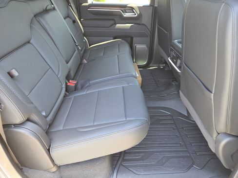 New 2026 GMC Sierra 2500 Denali w/ Denali Reserve Package AWD/4WD image 29