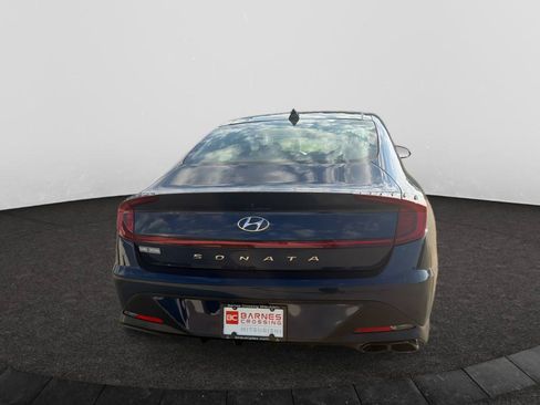 Used 2020 Hyundai Sonata SEL w/ Convenience + Sunroof Package FWD image 2
