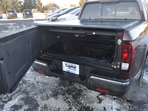 Used 2019 Honda Ridgeline RTL-T image 11