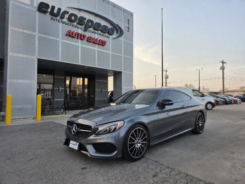 Used 2018 Mercedes-Benz C 300 Coupe image 2