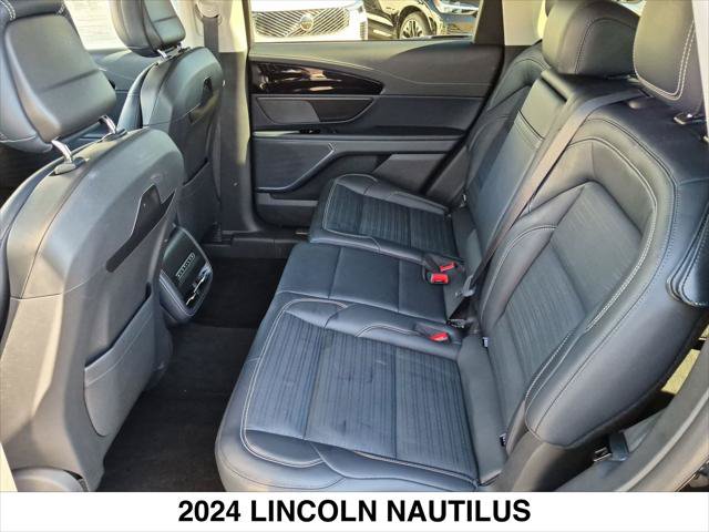 Certified 2024 Lincoln Nautilus Reserve AWD/4WD image 24
