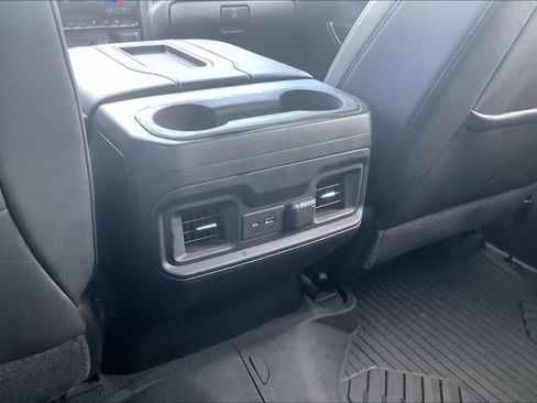 Used 2021 Chevrolet Silverado 1500 LT Trail Boss w/ Convenience Package II AWD/4WD image 11