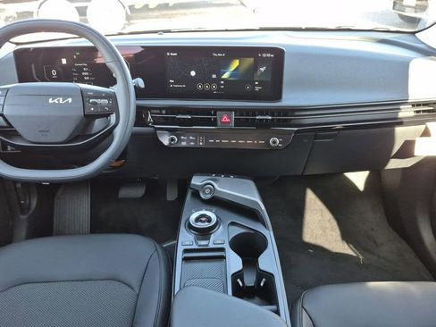 New 2025 Kia EV6 Light w/ Light LR Technology Package image 13