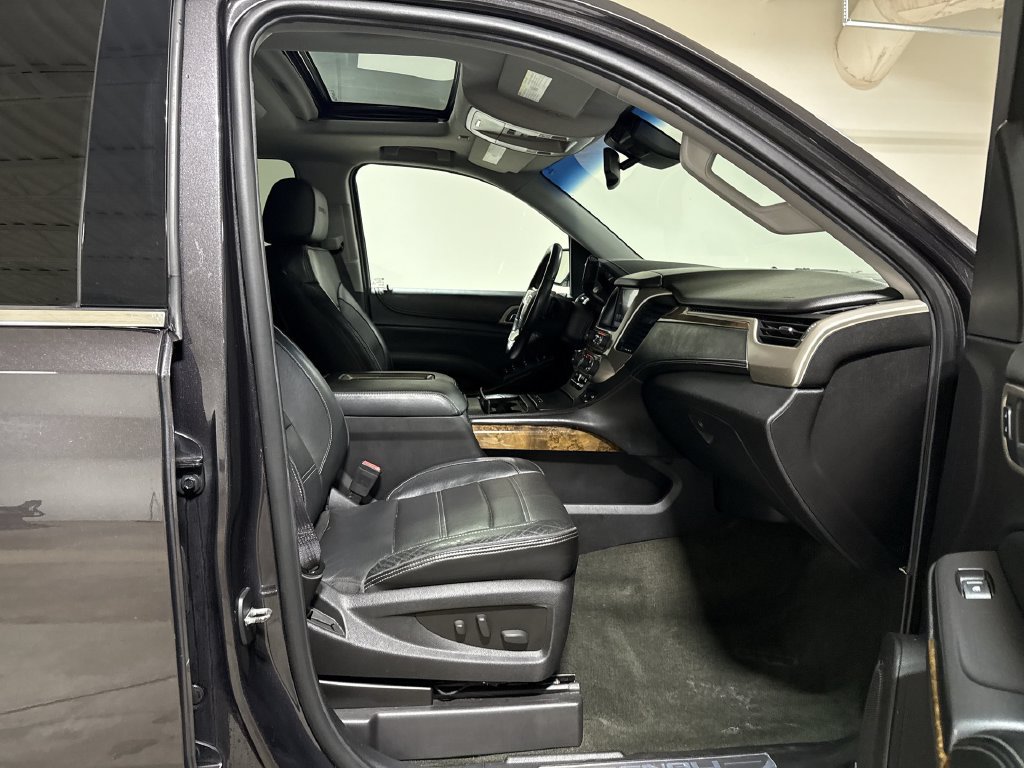 Used 2016 GMC Yukon Denali w/ Open Road Package AWD/4WD image 23
