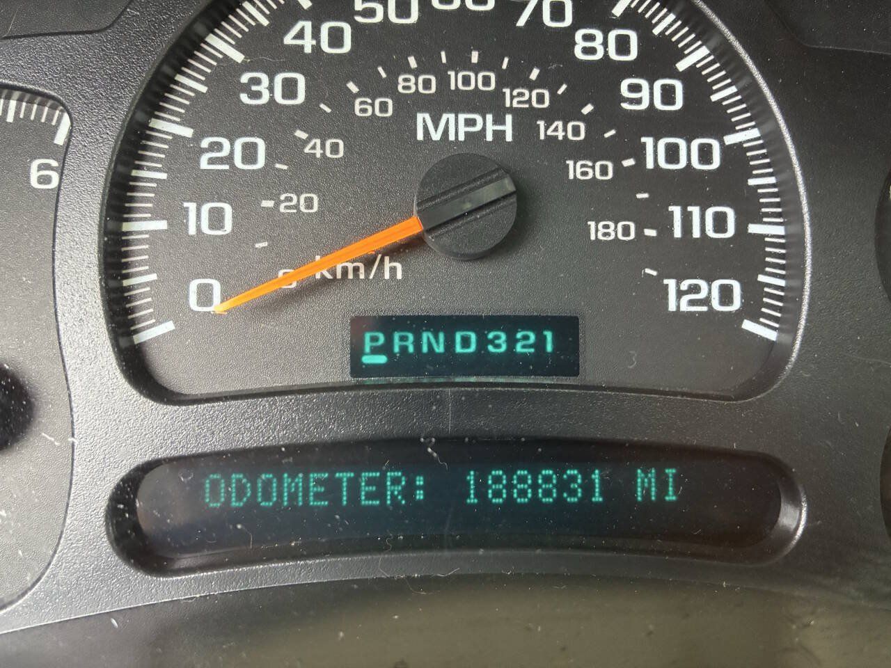 Used 2005 Chevrolet Avalanche Z71 w/ Preferred Equipment Group AWD/4WD image 17