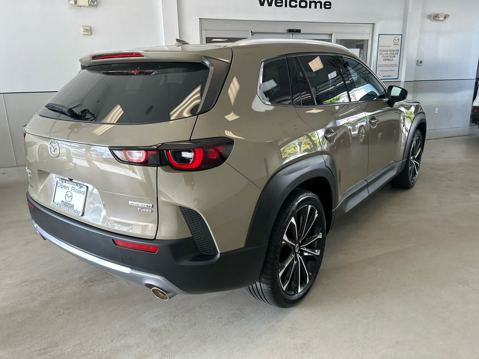 Certified 2024 MAZDA CX-50 AWD 2.5 Turbo w/ Cargo Package image 7