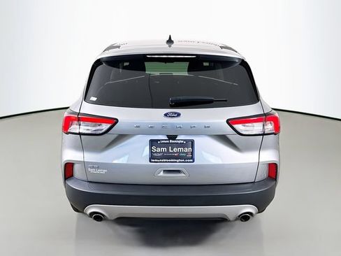 Used 2022 Ford Escape SE FWD image 6