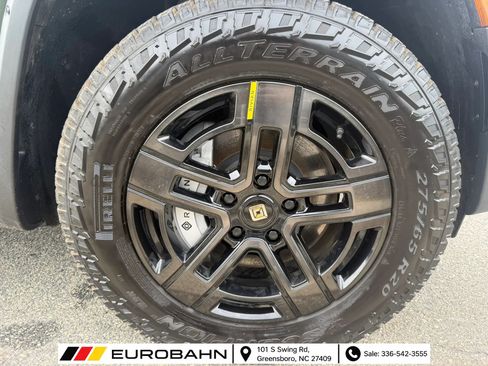 Used 2023 Rivian R1T Adventure Dual AWD/4WD image 33
