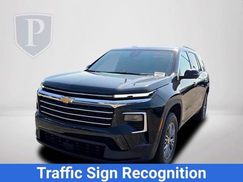 New 2026 Chevrolet Traverse LT w/ Driver Confidence Package FWD image 12