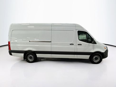 New 2026 Mercedes-Benz Sprinter 2500 image 9