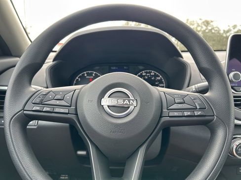 New 2025 Nissan Altima 2.5 S image 17