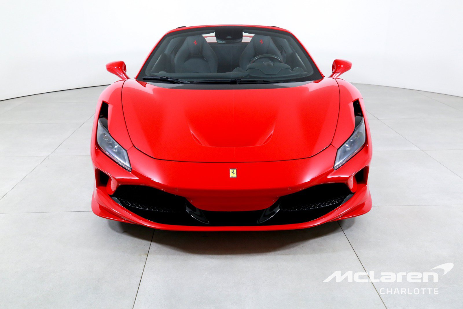 Used 2021 Ferrari F8 Tributo RWD image 5