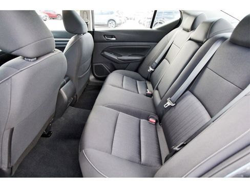 Used 2022 Nissan Altima 2.5 SV image 7