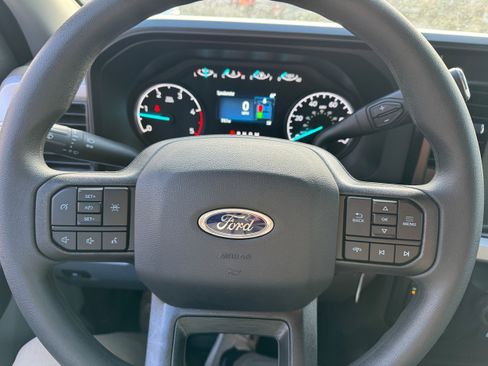 New 2025 Ford F350 XL w/ XL Chrome Package AWD/4WD image 16