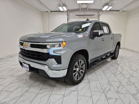 Used 2024 Chevrolet Silverado 1500 LT image 1