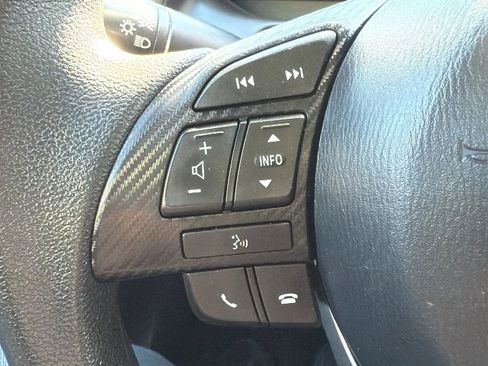 Used 2016 Scion iA image 12