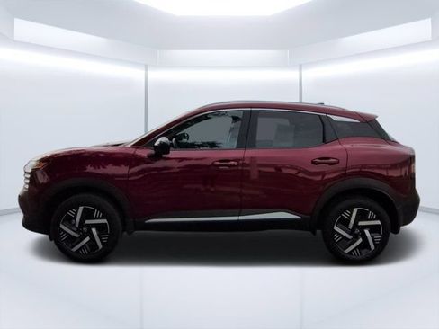 Used 2026 Nissan Kicks SV FWD image 6