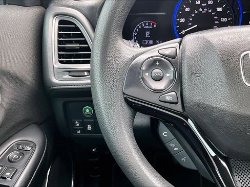 Used 2021 Honda HR-V EX image 23