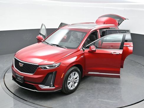 New 2025 Cadillac XT6 Luxury w/ LPO, Floor Liner Package image 35