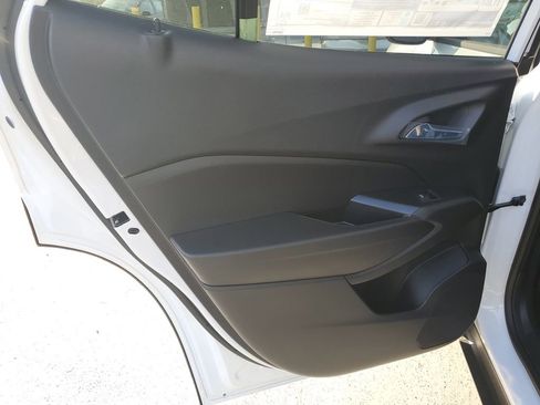 New 2026 Chevrolet Trax LT image 15