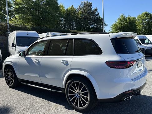 New 2026 Mercedes-Benz GLS 450 4MATIC image 6