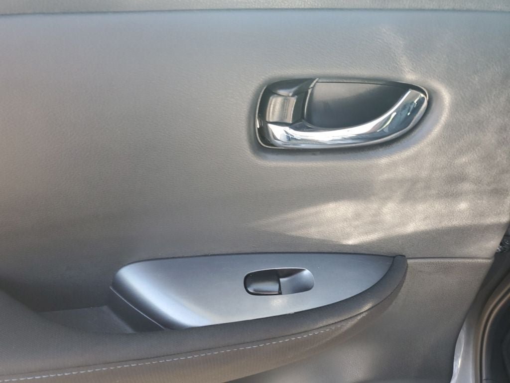Used 2025 Nissan Leaf S FWD image 32