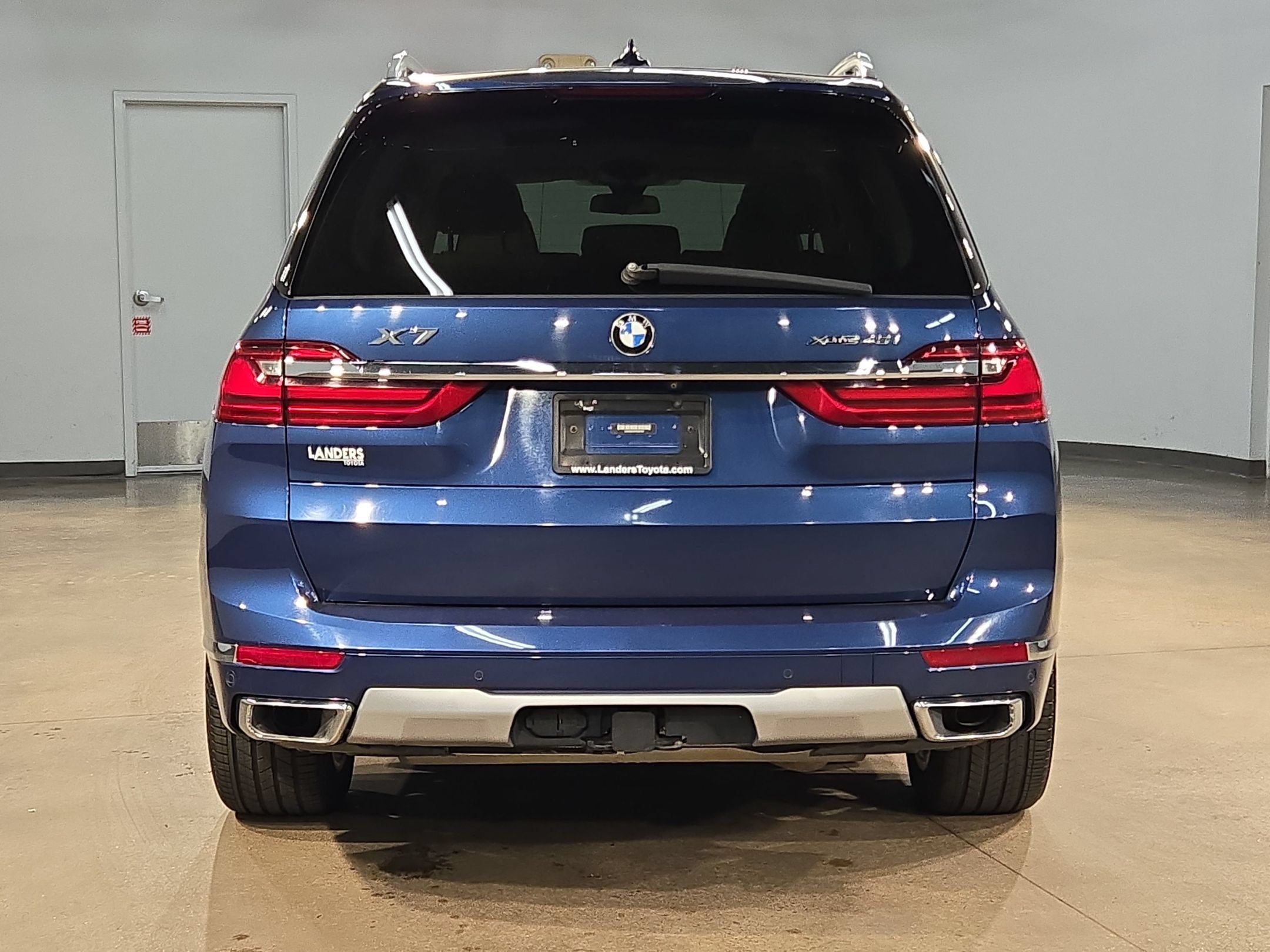Used 2019 BMW X7 xDrive40i w/ Premium Package AWD/4WD image 6