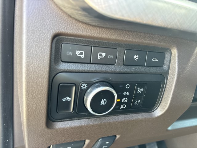 Used 2024 Ford F250 King Ranch w/ FX4 Off-Road Package AWD/4WD image 30