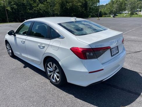 Used 2022 Honda Civic LX image 3