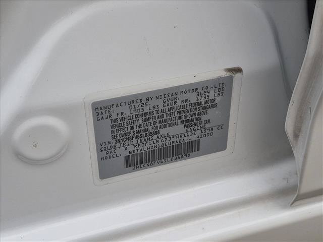 Used 2025 Nissan Versa SR FWD image 27