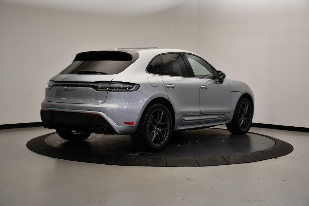 Certified 2026 Porsche Macan Turbo AWD/4WD image 7