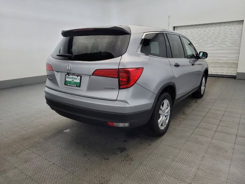 Used 2018 Honda Pilot LX image 9