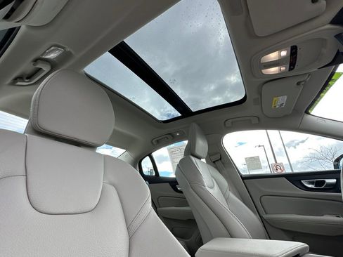 Certified 2024 Volvo S60 B5 Ultimate w/ Climate Package image 19