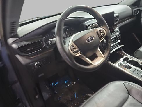 Used 2021 Ford Explorer Limited w/ Hybrid Equipment Group 310A AWD/4WD image 22