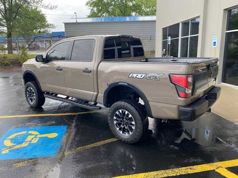 Used 2021 Nissan Titan PRO-4X w/ Pro-4x Utility Package AWD/4WD image 3