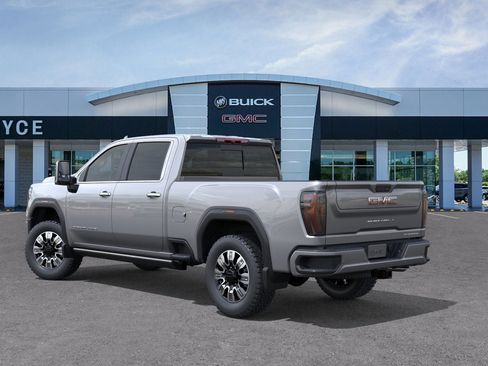 New 2026 GMC Sierra 2500 Denali w/ Technology Package image 3