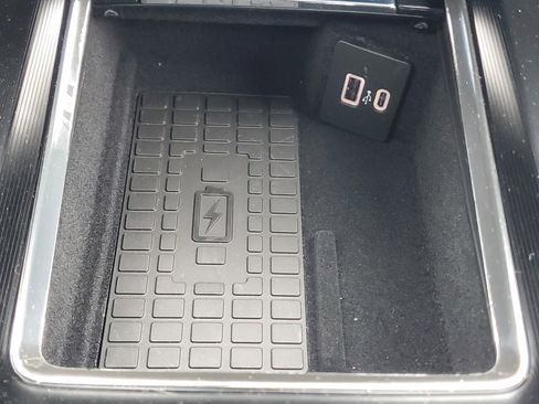 New 2026 Lincoln Corsair Premiere image 23