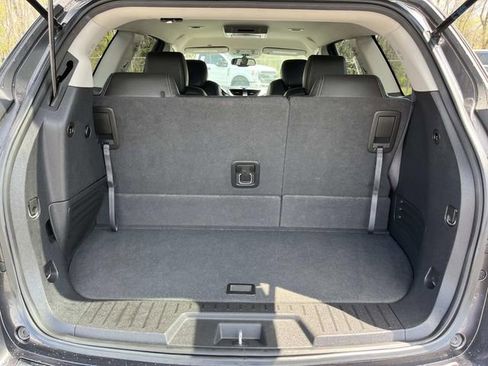 Used 2015 Chevrolet Traverse LT FWD image 22