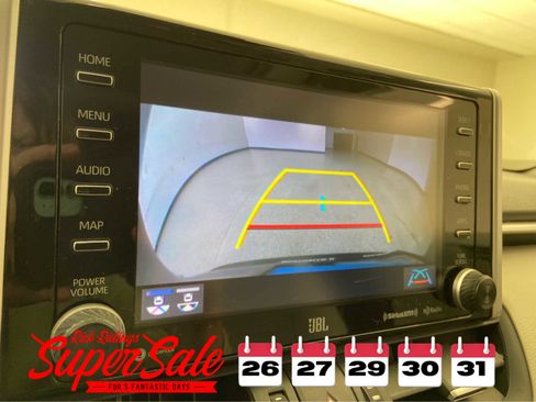 Used 2019 Toyota RAV4 XLE Premium image 29