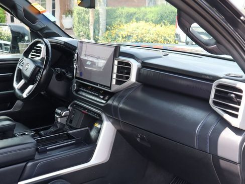 Used 2022 Toyota Tundra Platinum w/ Advanced Package AWD/4WD image 45