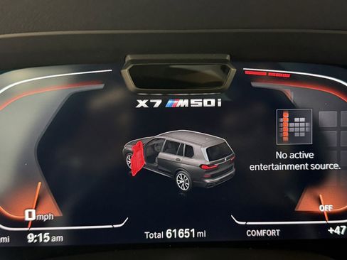 Used 2021 BMW X7 M50i w/ Dynamic Handling Package image 22