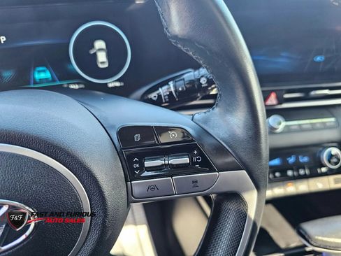 Used 2023 Hyundai Elantra Limited FWD image 19