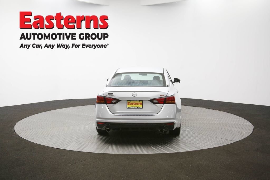 Used 2023 Nissan Altima 2.5 SR FWD image 33