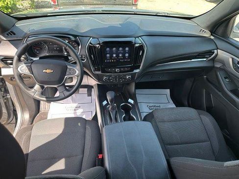Used 2023 Chevrolet Traverse LT FWD image 36