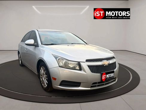 Used 2012 Chevrolet Cruze Eco FWD image 3