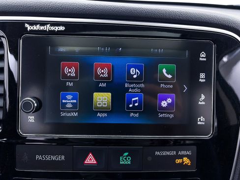 Used 2018 Mitsubishi Outlander GT image 16